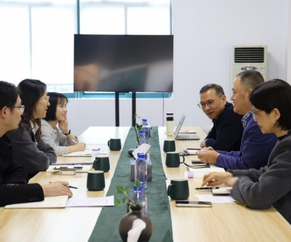 关切关切落实处，政企同心谋发展